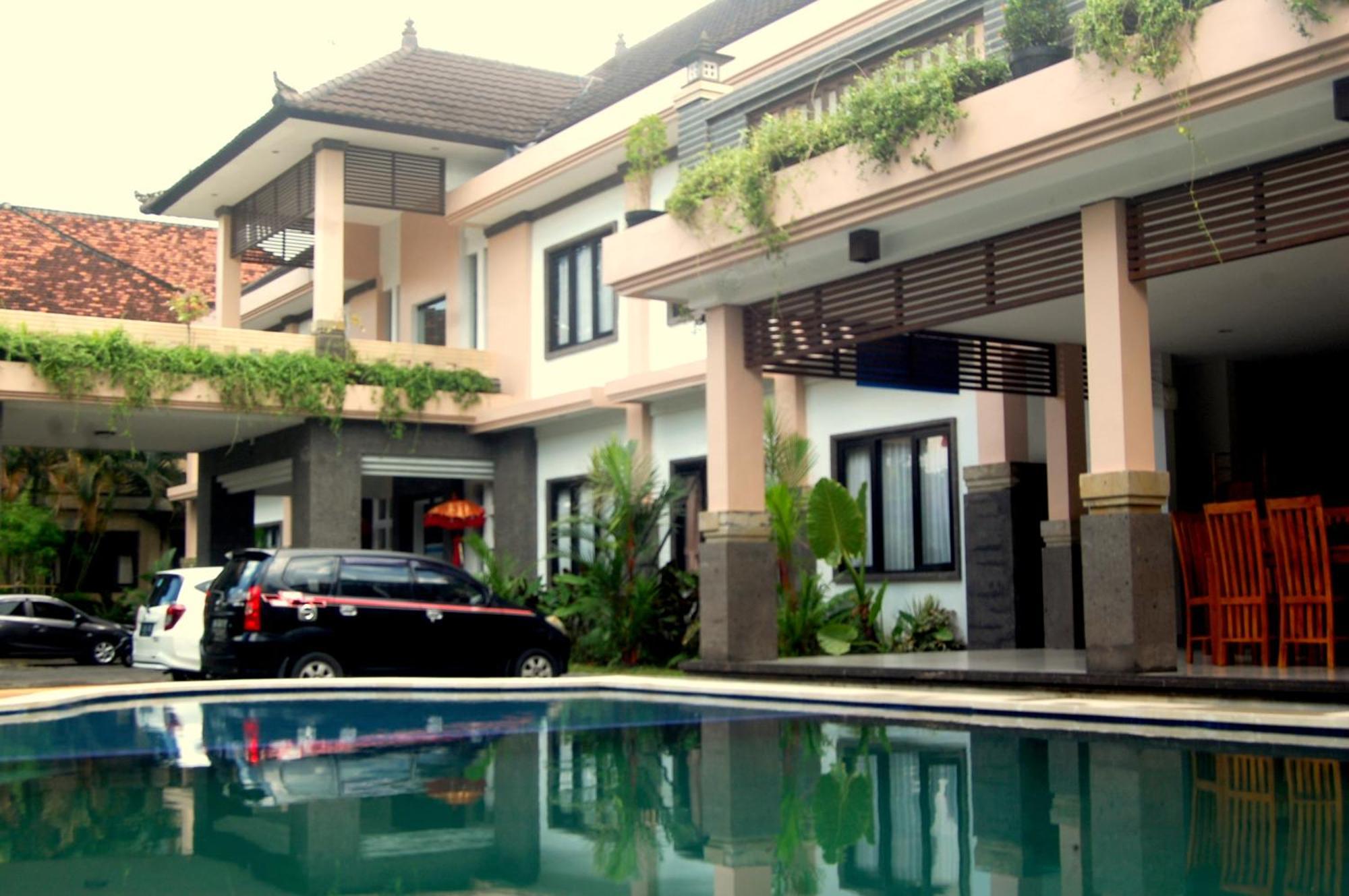 Hotel Dhyana Pura Kapal Exterior foto